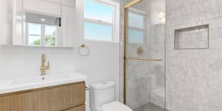 3010 Suncrest DriveC Gallery 5