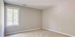 527 FLORIDA Avenue Gallery 16