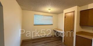 1/2 Off First Full Month's Rent! Lower Level 2 Bedroom 1 Bathroom Apartment Gallery 10