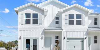 4246 Lost Bay Drive Gallery 1