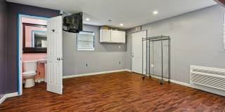 2920 Philip Street Gallery 3