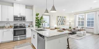 The Isley at Windsor Hill Gallery 9