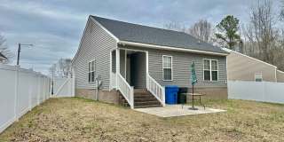 3 BD, 2 BA Home in Wilson Gallery 24