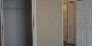 5562 Bennington Drive Gallery 11