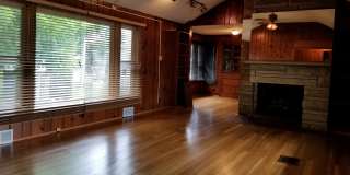 Charming 3 Bed 2 Bath Home! *2027* Gallery 3