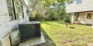 517 W Hull Street Gallery 33