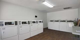 Nova Glen Apartments Gallery 6