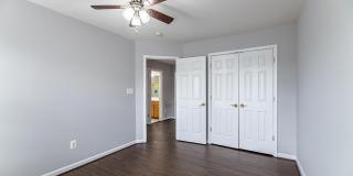 24635 KINGS CANYON Square Gallery 48