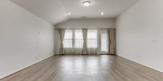 Beautiful 4 Bed 3 Bath in Deer Creek Schools Gallery 16