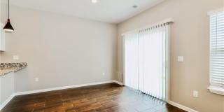 2100 Steamboat Way Gallery 5