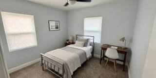 Charming Jacksonville Home - Rent Ready! 3 Bed/1 Bath, Pet Friendly, Fenced in Yard! Gallery 13