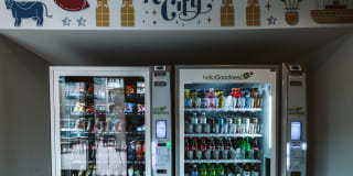 44 Washington Gallery 79