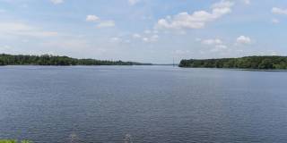 Room in 3 Bedroom Home at Deercroft Dr Gallery 1