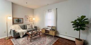 S0032 - 865 Broad Gallery 1