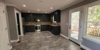 Spacious 4BR House in Lawrenceville Gallery 4