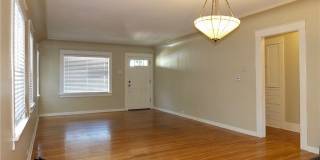 3620 E 6th Street Gallery 13