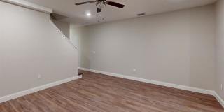 Eleven Oaks Gallery 15