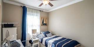 221 Waterside Dr Gallery 6