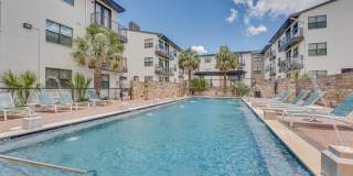 Vue Live Oak Gallery 27