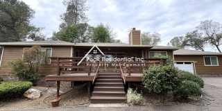 Spacious 3bd/1.5ba Auburn Home with 2 Car Garage & Bonus Room Gallery 1