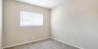 Spacious 4-Bedroom Home with Modern Upgrades and Multiple Living Areas Gallery 22