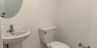 1271 SE 27th Ter Gallery 31