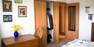 Kingston Place Apartments Gallery 16