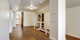 6/3 *West Campus* Walk to UT 6/3 *West Campus* Walk to UT Gallery 20