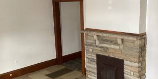 102 Hunt Ave Gallery 4