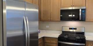 Chestnut - 2Br/2Ba Rental Home - First Floor Gallery 10