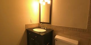 Elevated Living: Top-Floor 1 Bedroom Apartment with Mountain Views for a Serene and Scenic Lifestyle Gallery 8