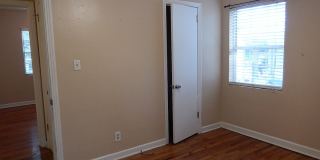 Walk to FSU! 4/2 w/ 2 Living Spaces, Wood Floors, Large Yard, & Washer/Dryer! Avail Aug 6th for $1825/month! Gallery 13