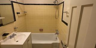 Van Avalon Apartments Gallery 5