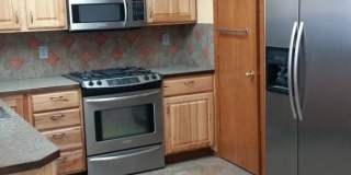 Beautiful Home with Hobby Shop and RV PARKING Gallery 9