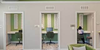 Central Pointe Apartment Homes Gallery 28