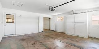 10301 W Charter Oak Drive Gallery 28