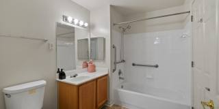 River Point Apartments - Senior Housing Gallery 31