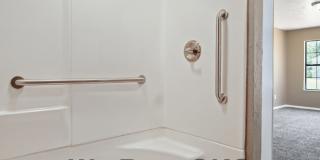 1221 NE 43rd St Gallery 26