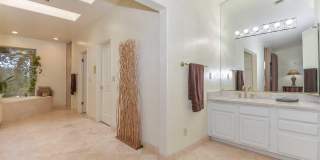 5237 N 106TH Avenue Gallery 21