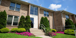 Woodmere Gallery 30