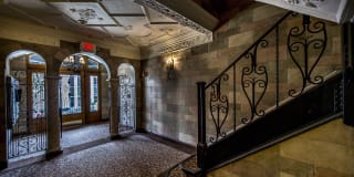 Elmwood Apartments Gallery 11