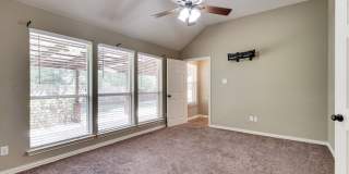 1001 Porter Place Gallery 16