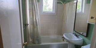 2 Bedroom Home Near JBER, UAA, Hospitals Gallery 18