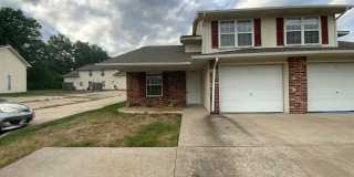 3 Bedroom 2 Bathroom Duplex Gallery 12