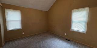 3 Bedroom Home Near Zoo & Parks! Gallery 16