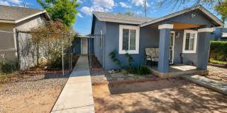 1 Month FREE with 1 Year Lease - Move-In Ready 2 Bed Phoenix Home | Minutes to Airport, ASU, Tempe & Scottsdale | Short & Long-Term Leases Welcome Gallery 3