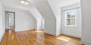 3020 Davis Street Gallery 5