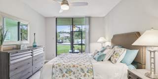 Lakeside Glen Gallery 31
