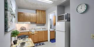 Slippery Rock Studio Apartment! Gallery 1