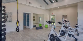 Holly Point Apartments Gallery 23